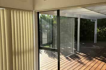 14 Lakeside Drive, Orewa