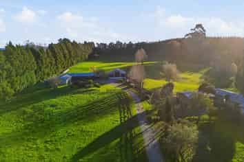 139 Te Puea Road, Tikitere