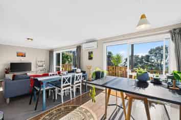1 Laval Heights, Washington Valley