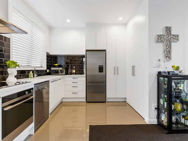 6/50 Ocean View Road, Northcote