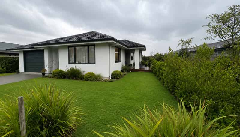 26 Oakdale Grove, Richmond