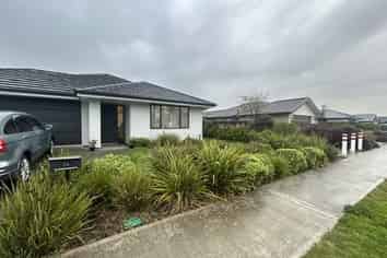 26 Oakdale Grove, Richmond