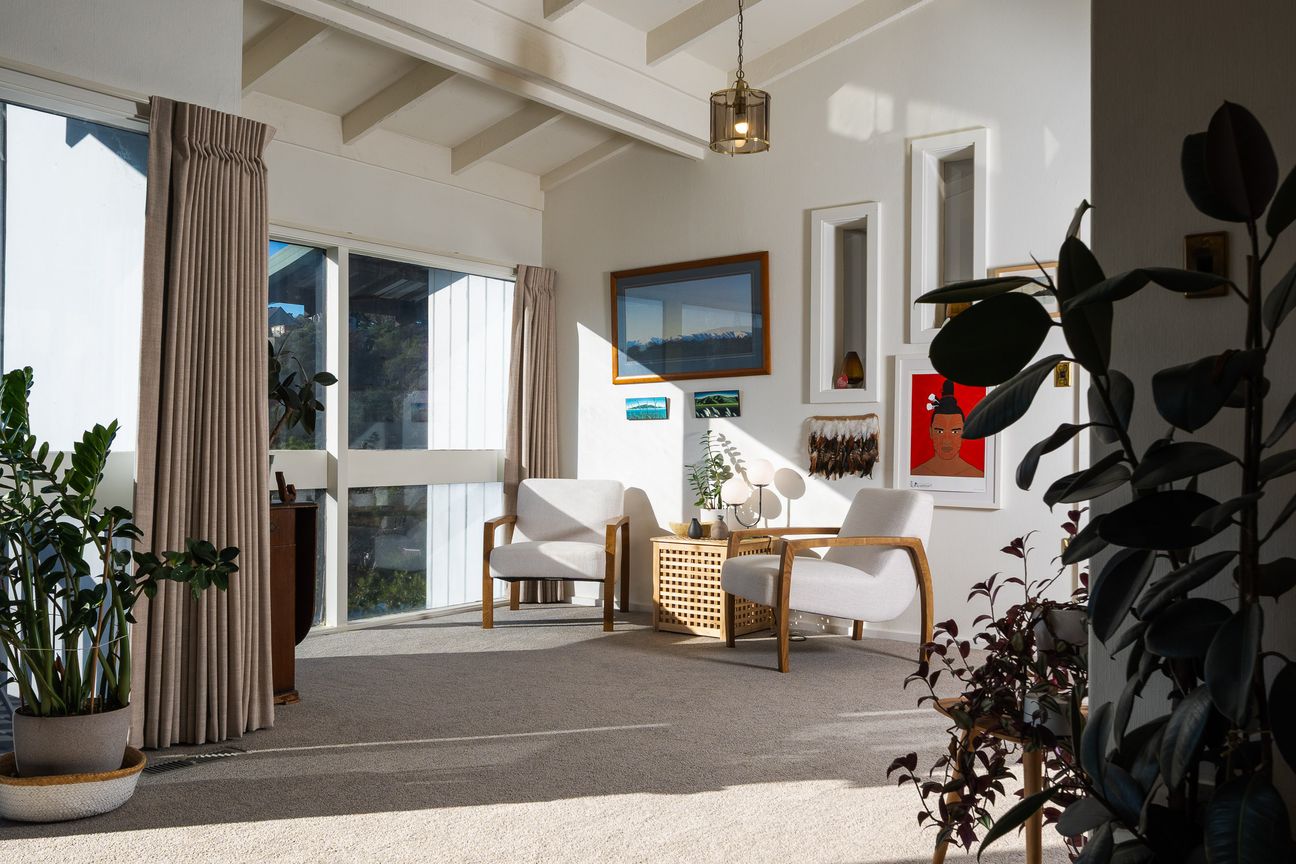 Four Bedroom Family Home in Churton Park – pohled 6