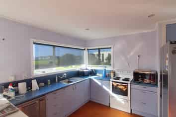 1a Surf Street, Whitianga