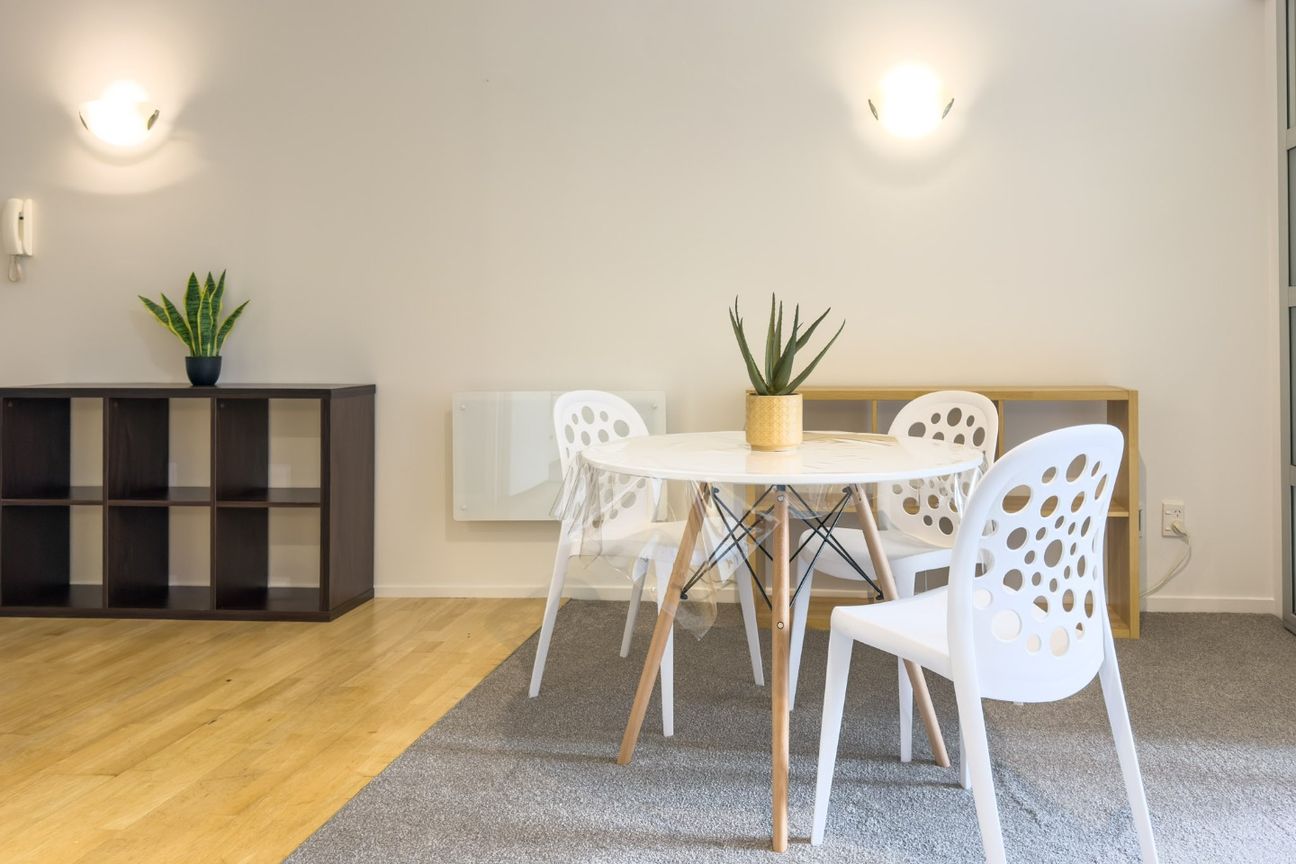 City Centre, 1 bedroom, $625 per week - 7D/99 Anzac Avenue - Meer