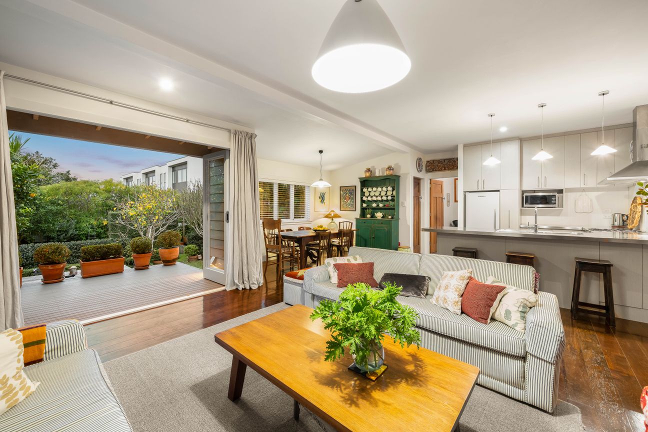Storybook Charm in Belmont - Widok 6