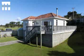 4 Waterside Way, Pukenui