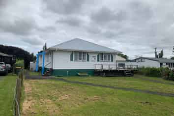 2/24 Te Moau Avenue, Parakai