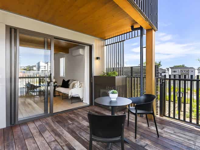 5/40 Waiparaheka Drive, Silverdale