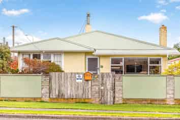 12 Taupata Street, Castlecliff