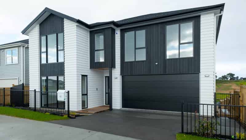 43 Davey Crescent, Millwater