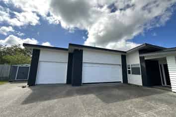 15 Monaco Grove, Fitzherbert