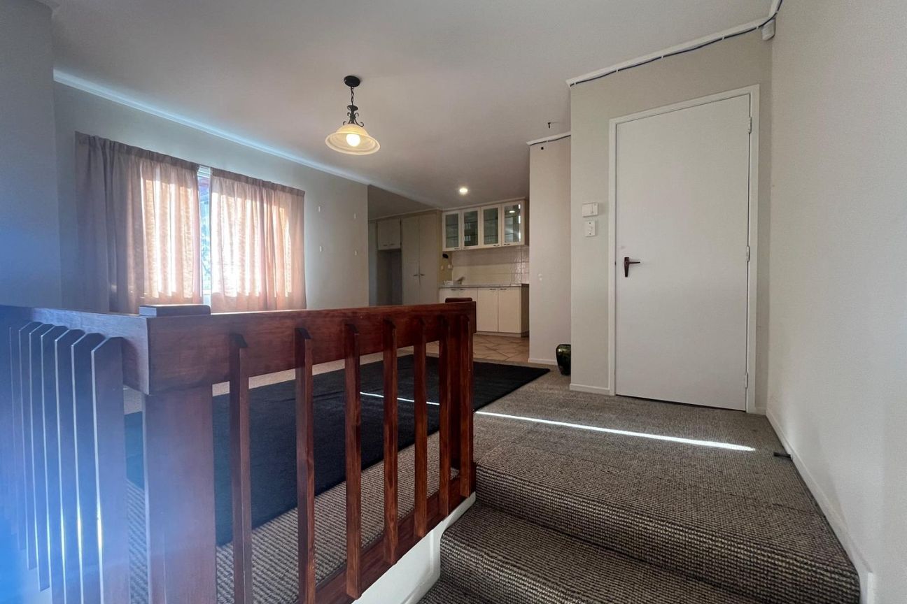 Spacious Three Bedroom Property - Widok 4