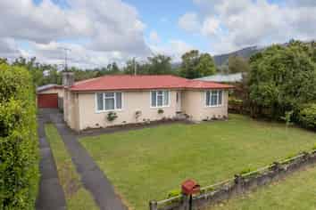 56 Revans Street, Featherston