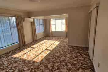 Auckland - Address withheld