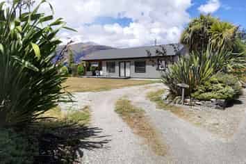 80A Nichol Street, Lake Hawea
