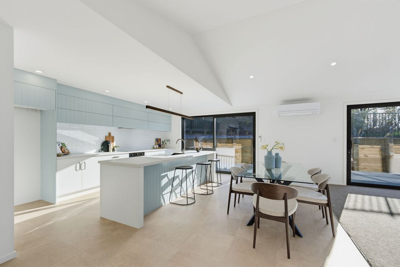 Brand New Beauty - Vista 4