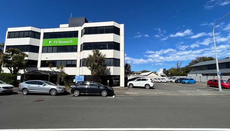 1 Market Grove, Hutt Central