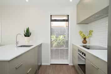 32A Alberta Road, Glen Avon