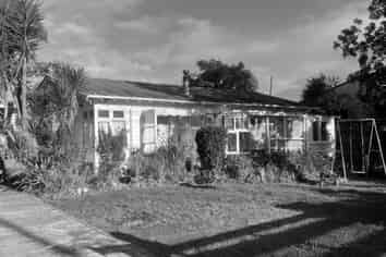 369 Upper Harbour Drive, Greenhithe