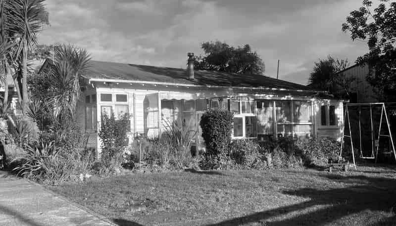 369 Upper Harbour Drive, Greenhithe