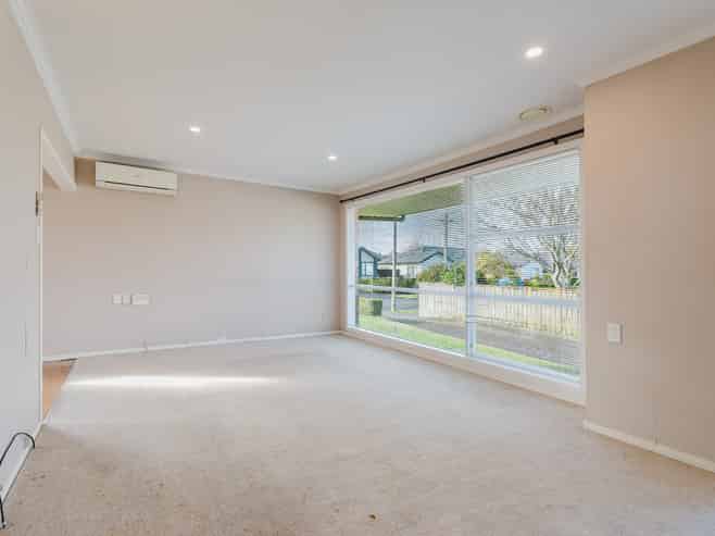 5 Keitha Place, Glenview