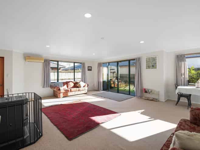15A Bary Street, Springlands