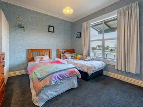 33 King Street, Parkside