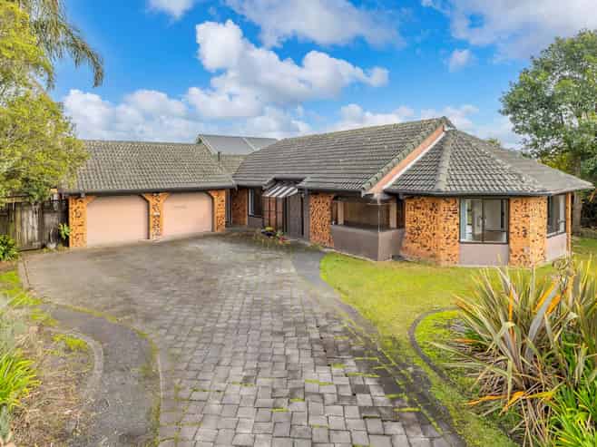 1 Larkspur Court, The Gardens