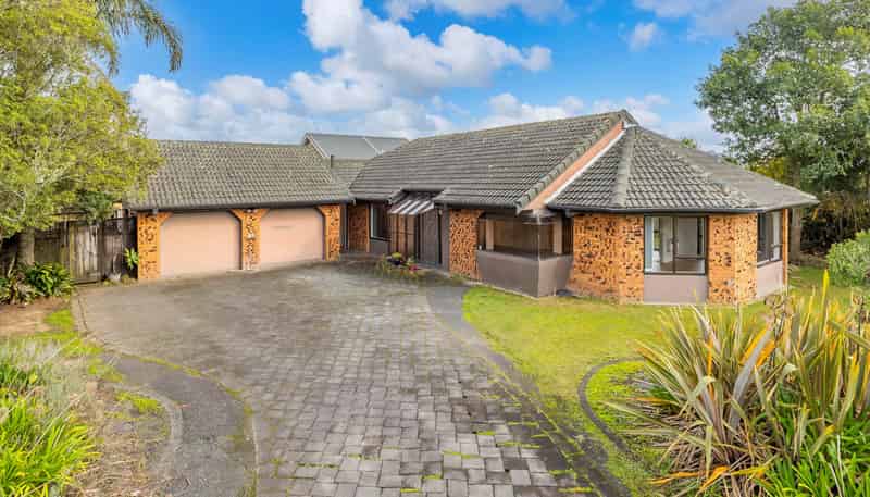1 Larkspur Court, The Gardens