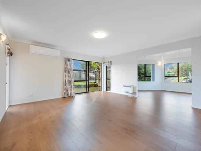 1 Larkspur Court, The Gardens