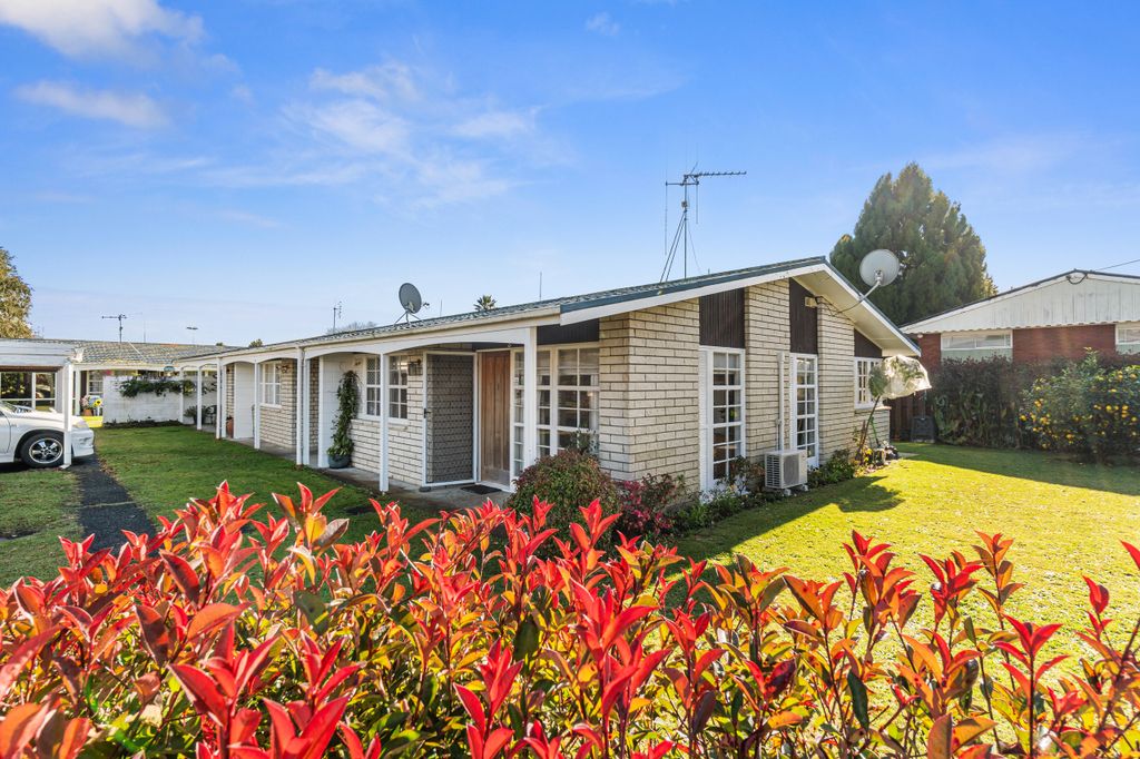 Affordable, Practical & Well Positioned 1