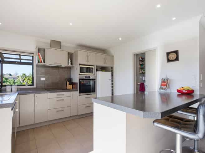 22 Albero Drive, Ohauiti