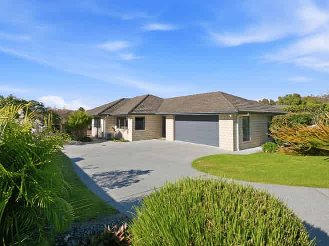 22 Albero Drive, Ohauiti