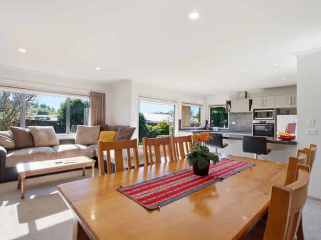 22 Albero Drive, Ohauiti