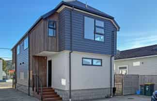 B/146 Cuba Street, Petone