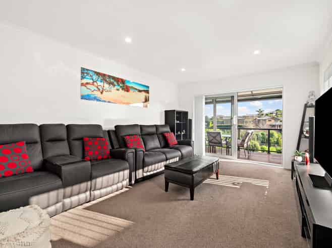 23 Karauria Lane, Orewa