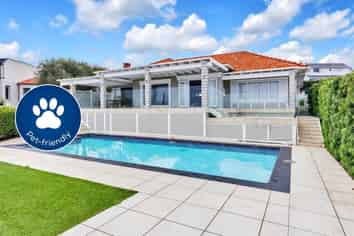 144 Paritai Drive, Orakei
