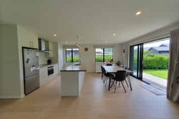 6 Ward St, Jacks Point