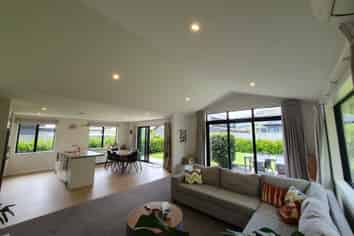 6 Ward St, Jacks Point