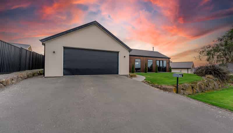 8 Lancewood Terrace, Oceanview