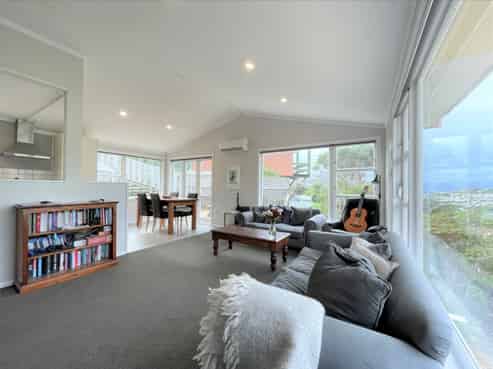 59 Winston Street , Crofton Downs