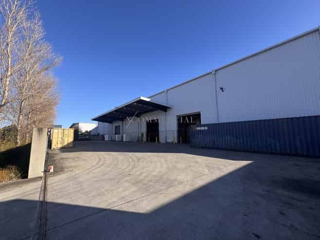 2,306 Racked Warehouse | No Office