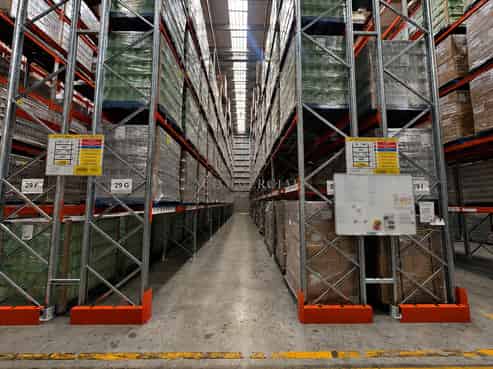 2,306 Racked Warehouse | No Office