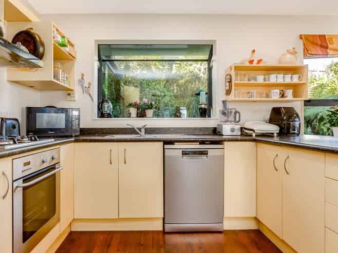 67 Kentwood Drive, Woodridge