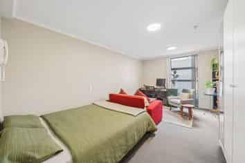 707/5 Aitken Street, Thorndon
