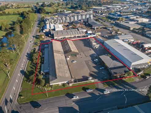 Large-scale industrial holding with income