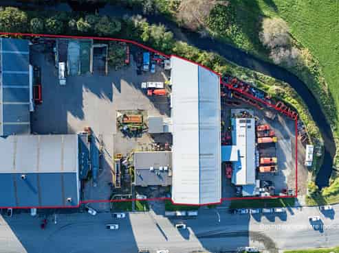 Defensive 25-year infrastructure lease