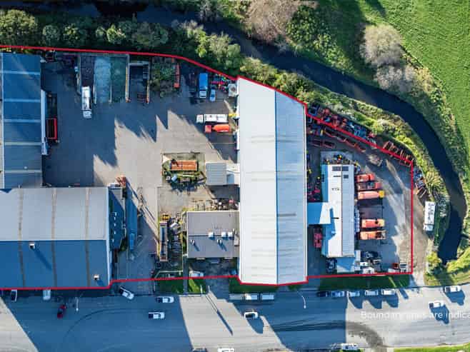 Defensive 25-year infrastructure lease