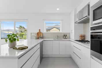 145C Hobsonville Road, West Harbour